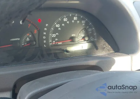 2003 Toyota Camry Le z USA, uszkodzony, nr VIN 4T1BE32K33U183543